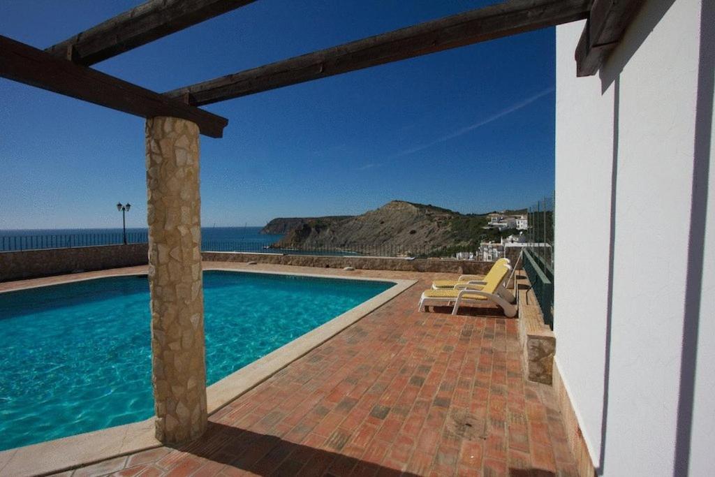Apartamentos Os Descobrimentos Burgau Exterior photo